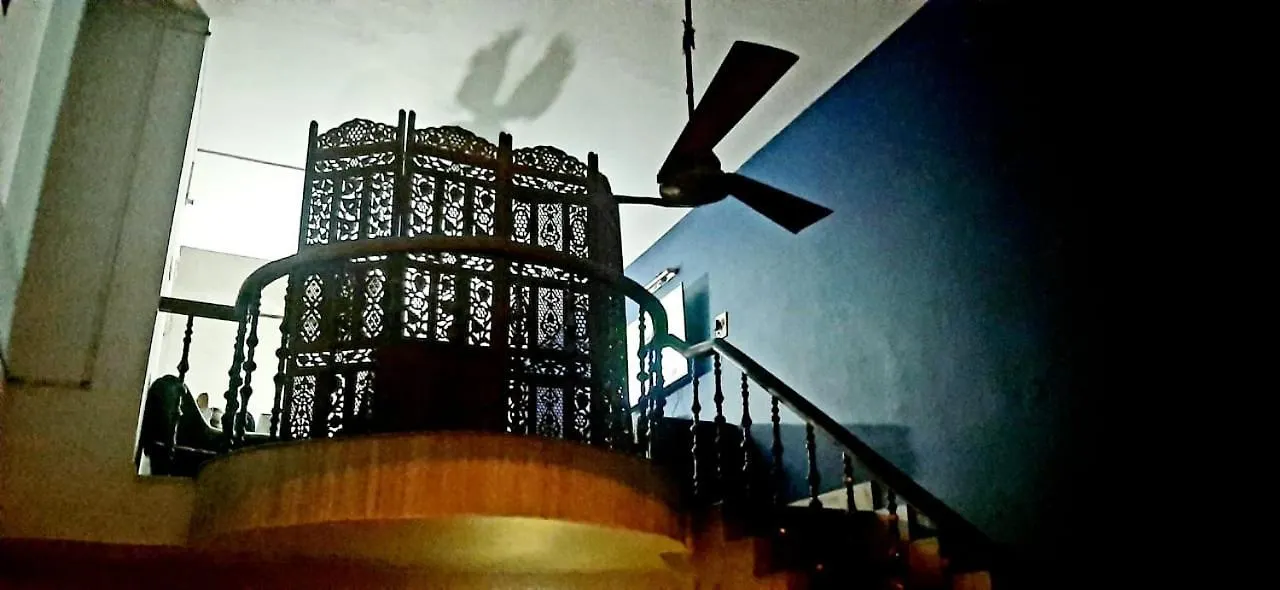 Varanasi River View Holiday Homestay Dormitory And Hostel