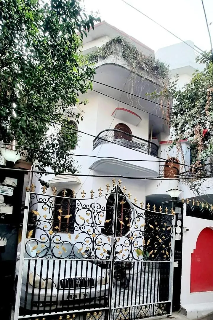 Varanasi River View Holiday Homestay Dormitory And Hostel